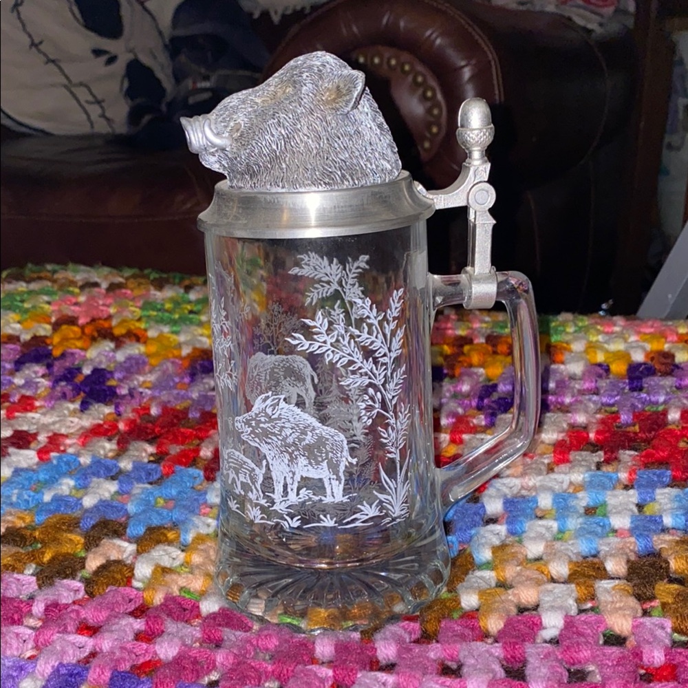 BX46 Silver and Clear Glass 95% Zinn German Beer Stein with Boar Design